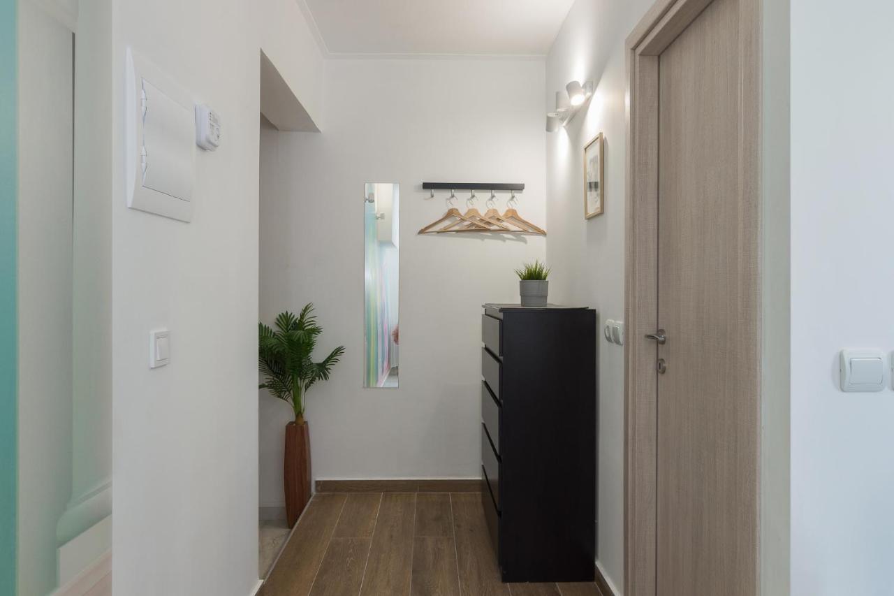 Aphrodite Apartment Афины Экстерьер фото